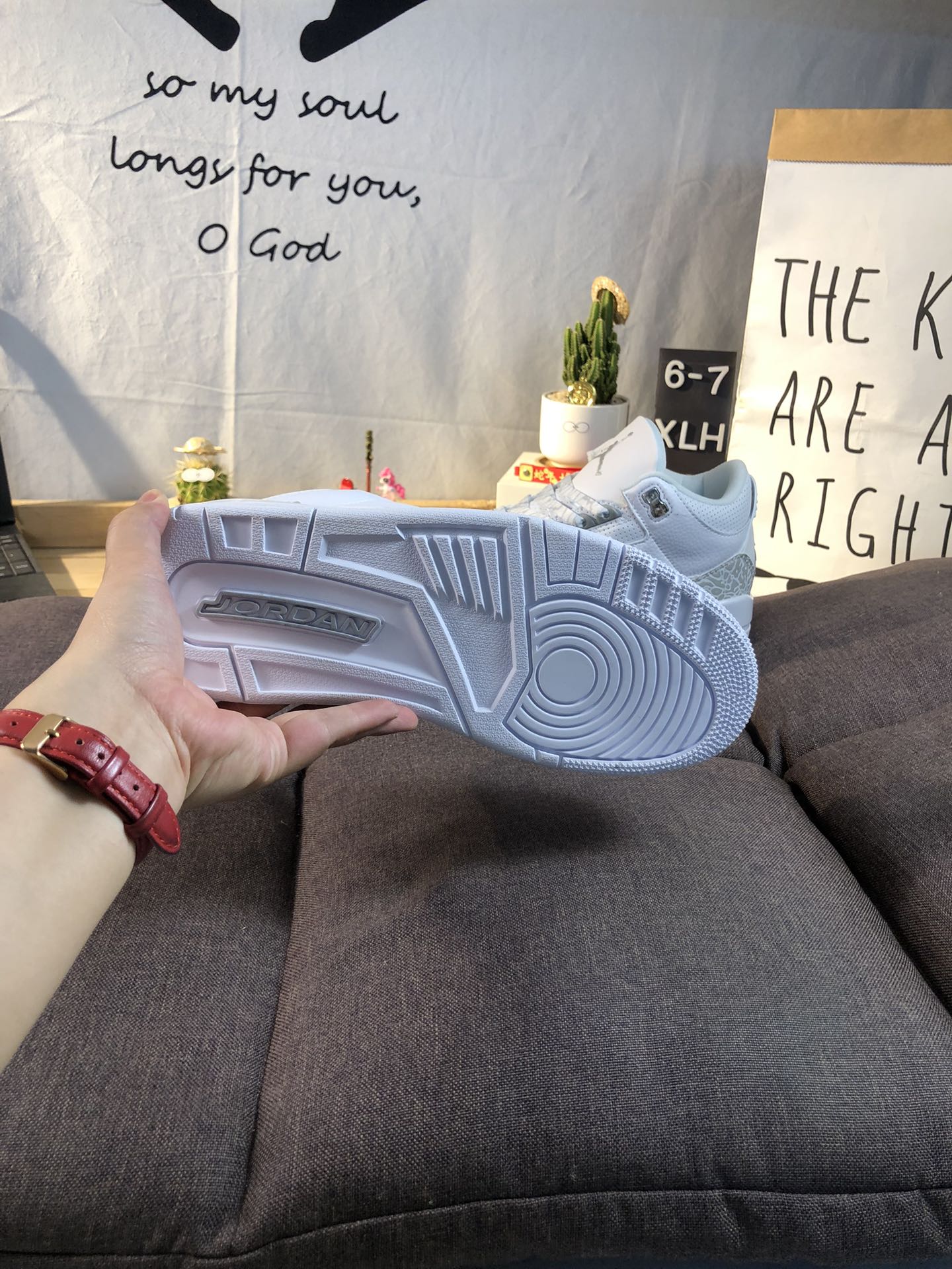 Air Jordan 3 Retro White Grey