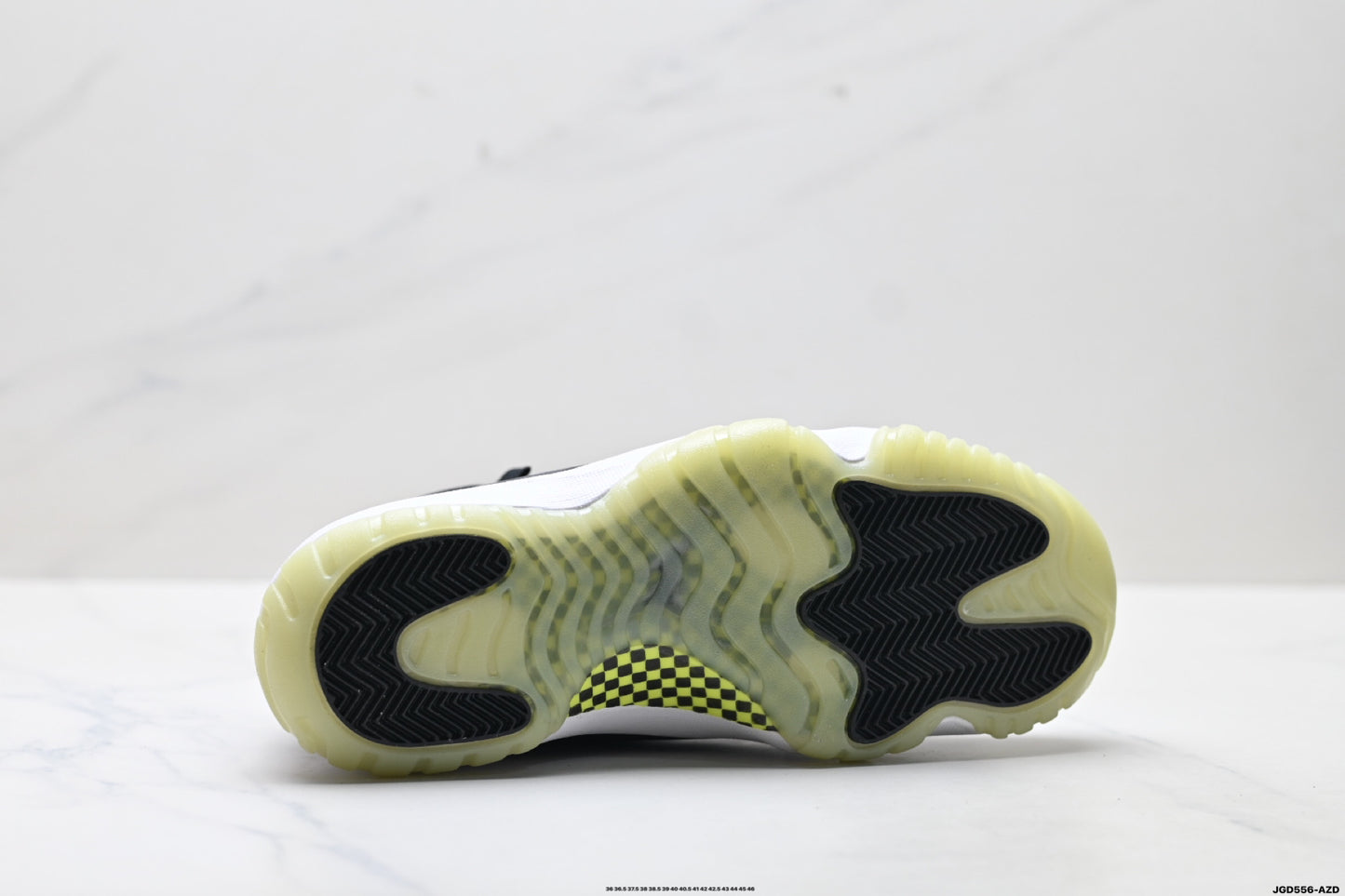 Air Jordan 11 Retro Black Green