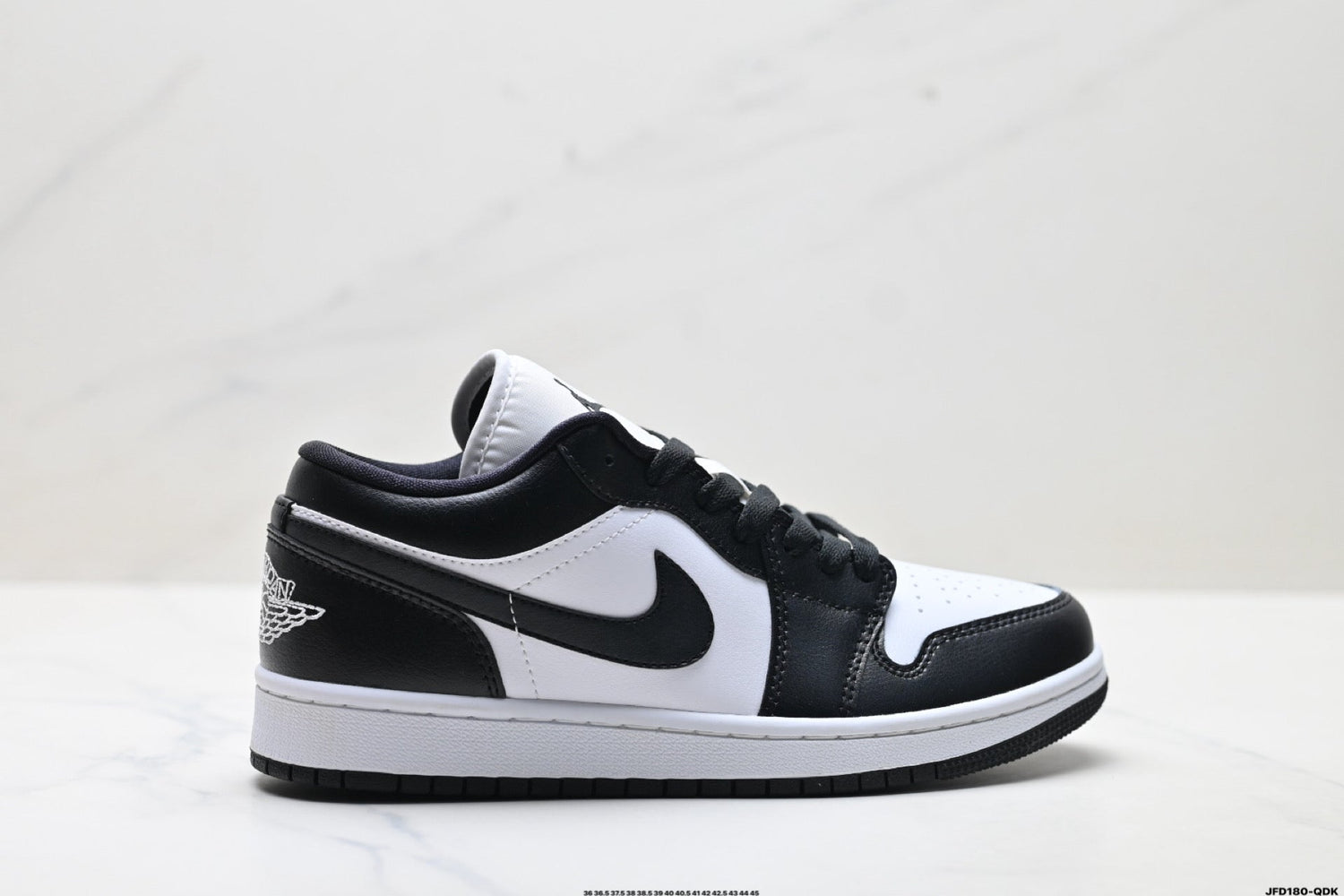 Air Jordan 1 Retro Low