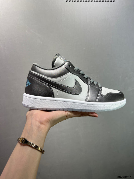 Air Jordan 1 Retro Low Grey Silver