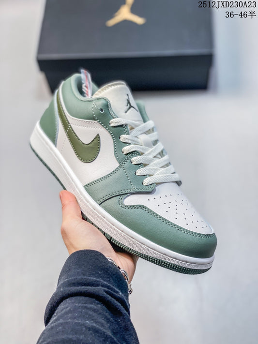 Air Jordan 1 Retro Low White Green