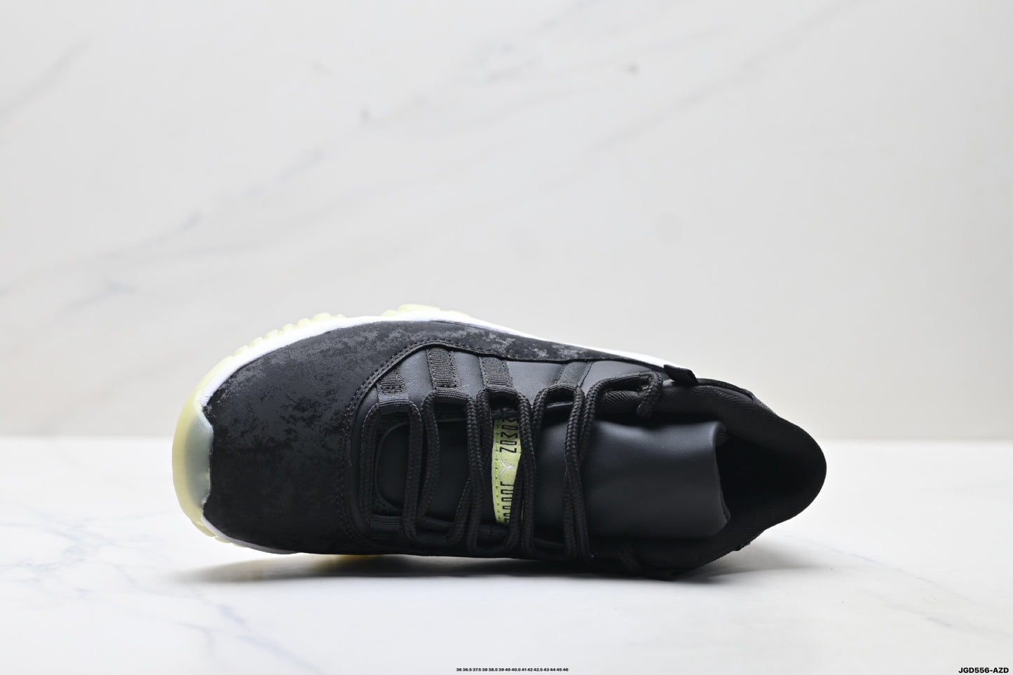 Air Jordan 11 Retro Black Green