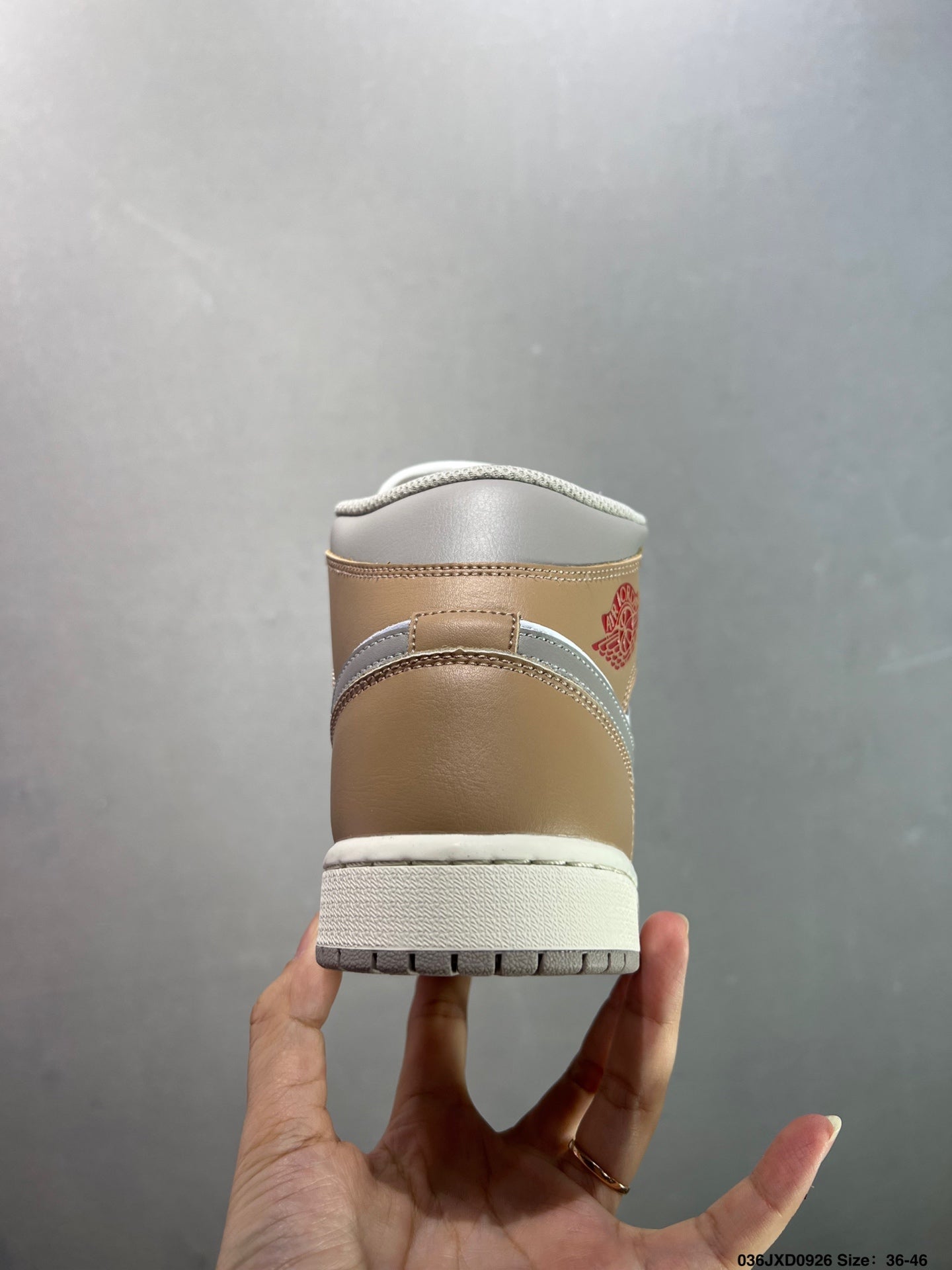 Air Jordan 1 Retro Mid White Brown