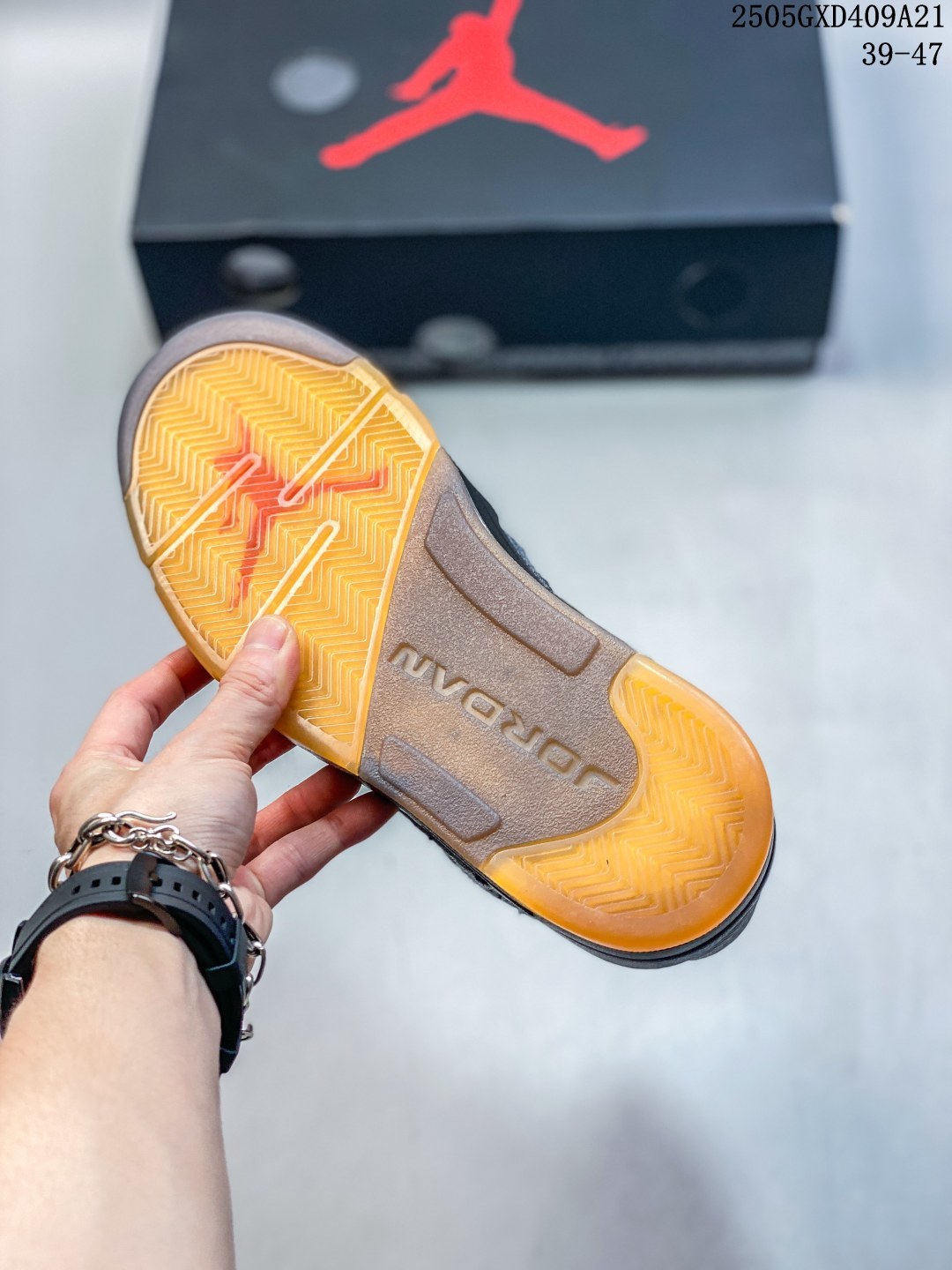 Air Jordan 5 Retro Grey