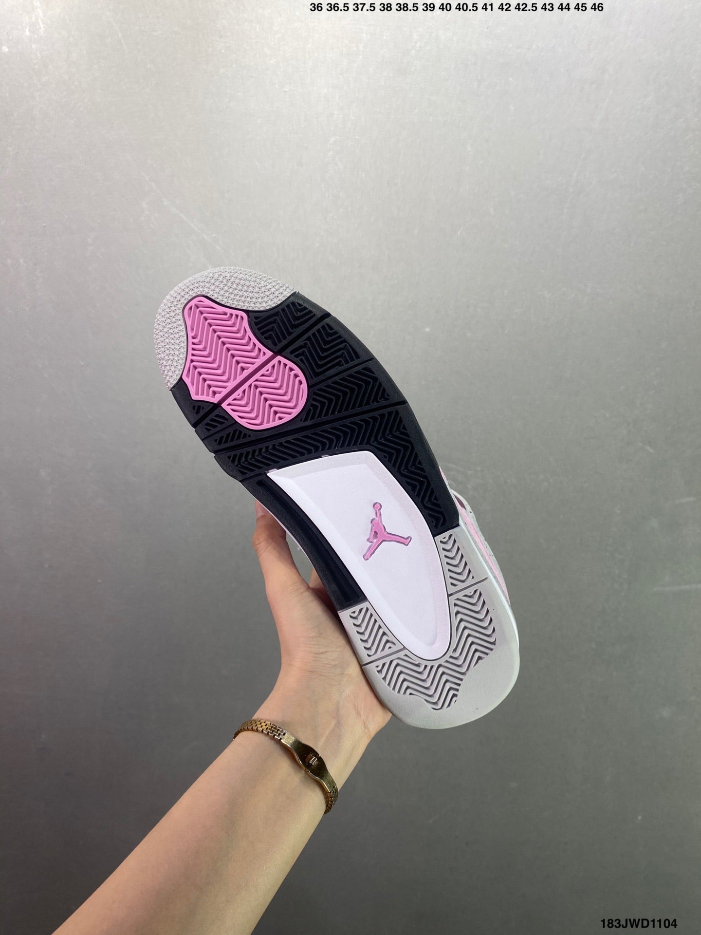 Air Jordan 4 Retro Pink