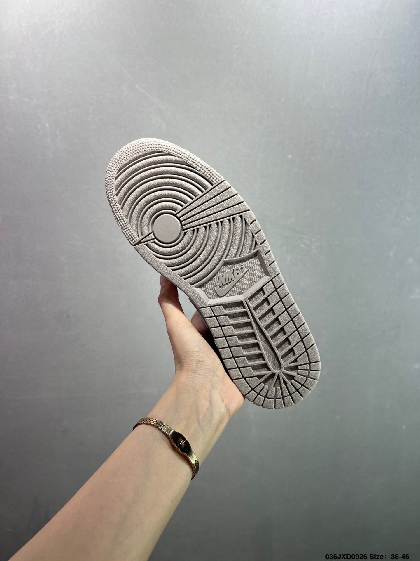 Air Jordan 1 Retro Mid White Brown