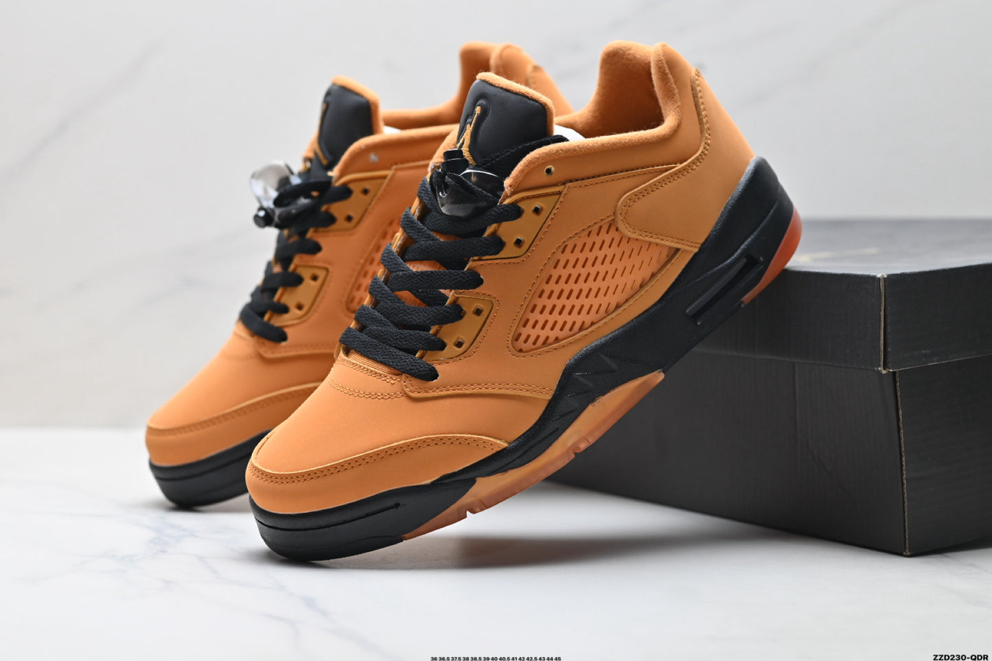 Air Jordan 5 Low Brown