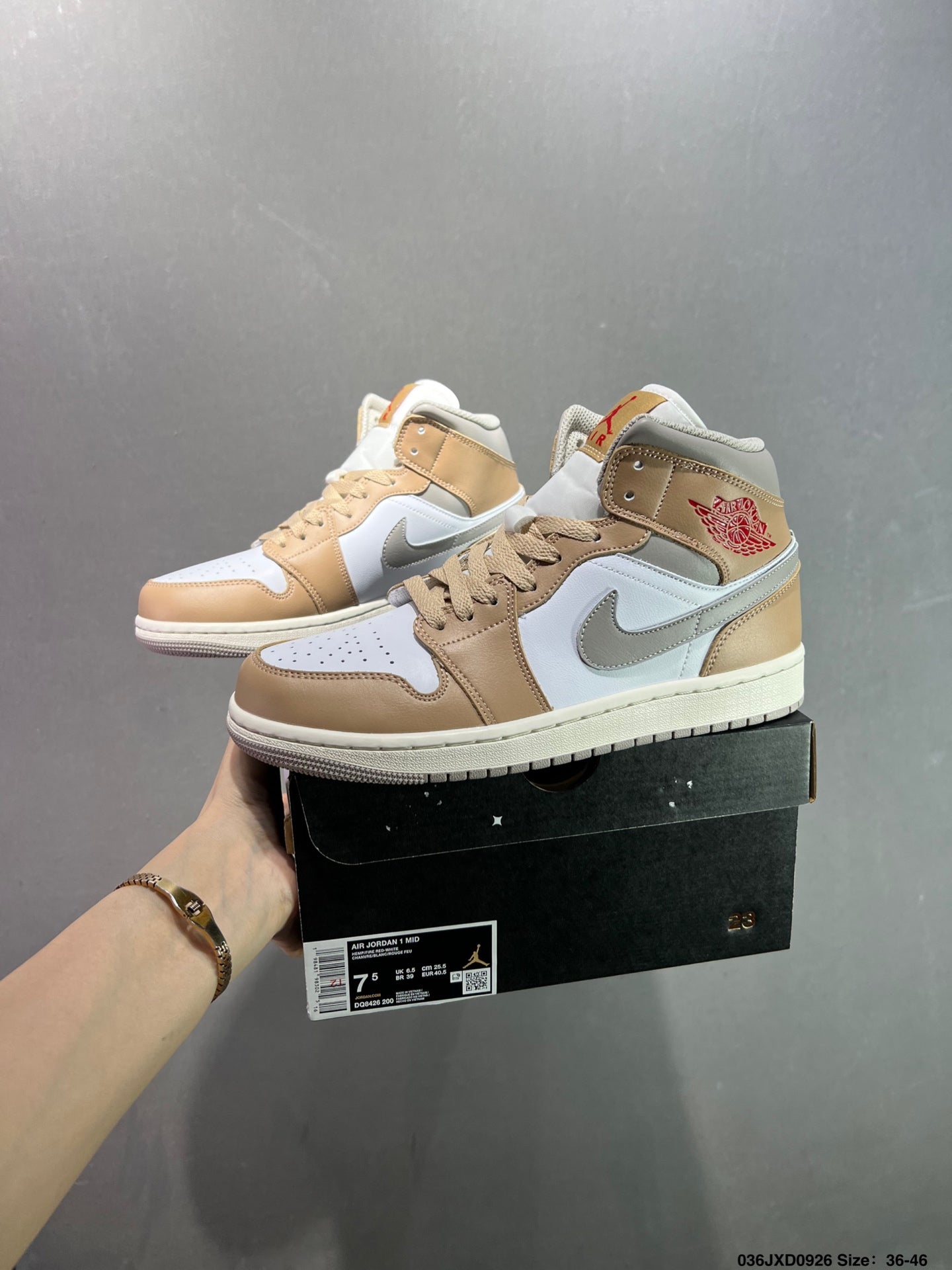 Air Jordan 1 Retro Mid White Brown